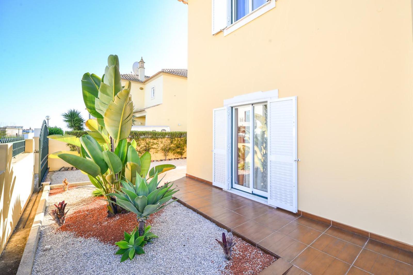Vila Alcantarilha By Mtphomes Esterno foto